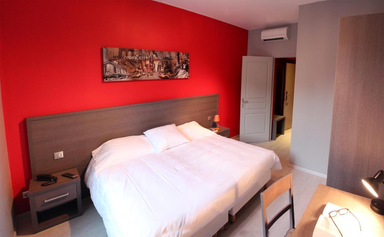 Hotel-Restaurant Des Voyageurs Le Cheylard Dış mekan fotoğraf