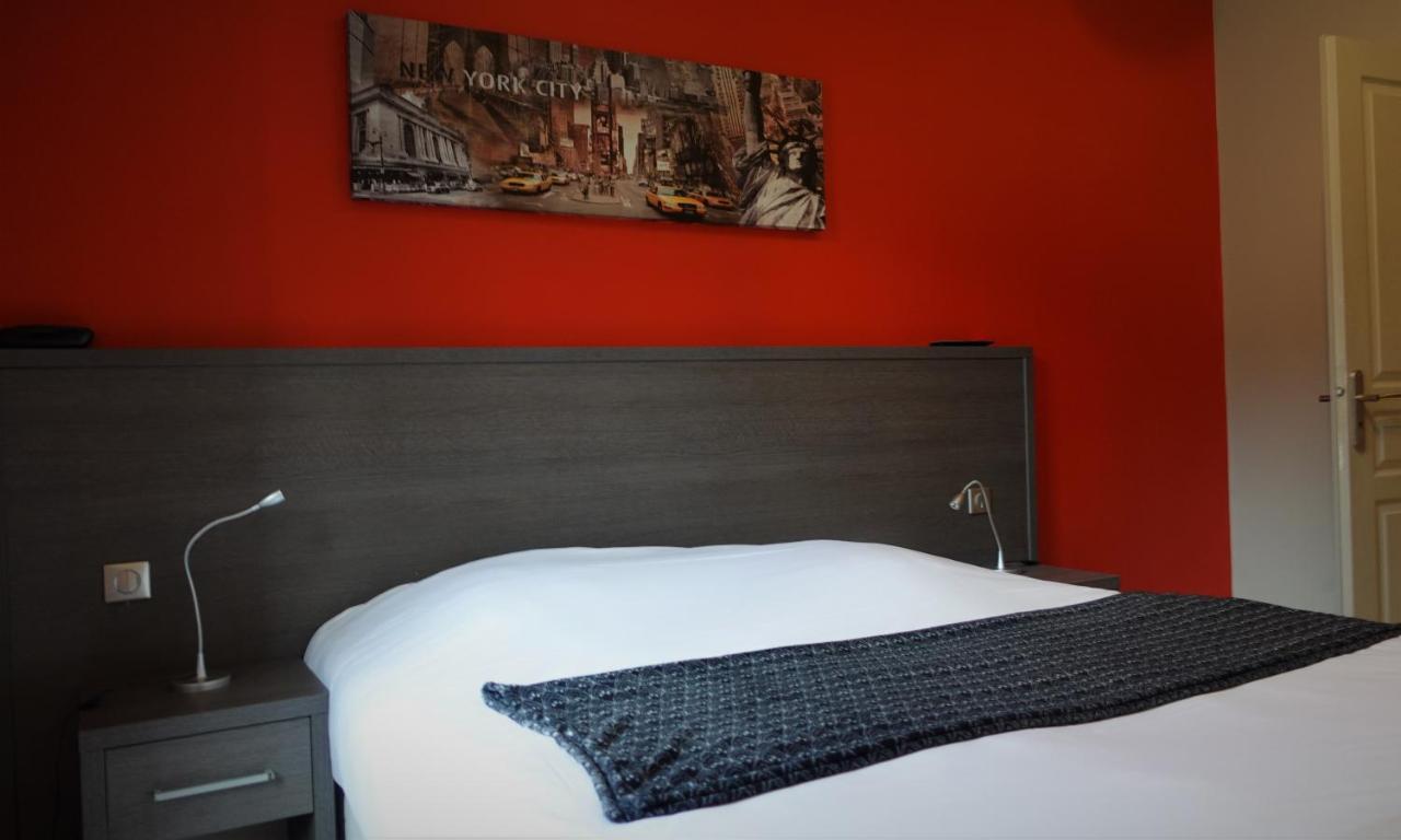 Hotel-Restaurant Des Voyageurs Le Cheylard Dış mekan fotoğraf